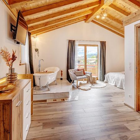 Landhaus Trinis - Kleine Kaffee Tee Theke Mit Kuehlschrank - Parkplatz Роттах-Егерн Екстер'єр фото